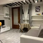 La Casetta Di Ash Апартаменты Ливорно